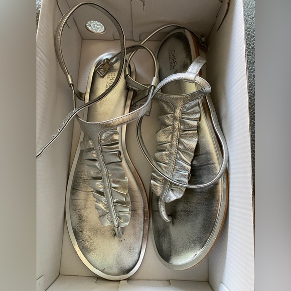 Michael Kors Silver Ruffle Detail Sandal - Picture 3 of 7